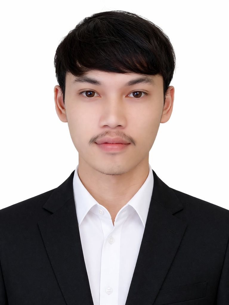 จอม